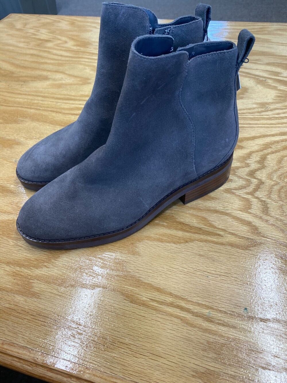 Cole Haan River Chelsea Boots Women's 7 B Gray Suede Zip Bootie Waterproof S66